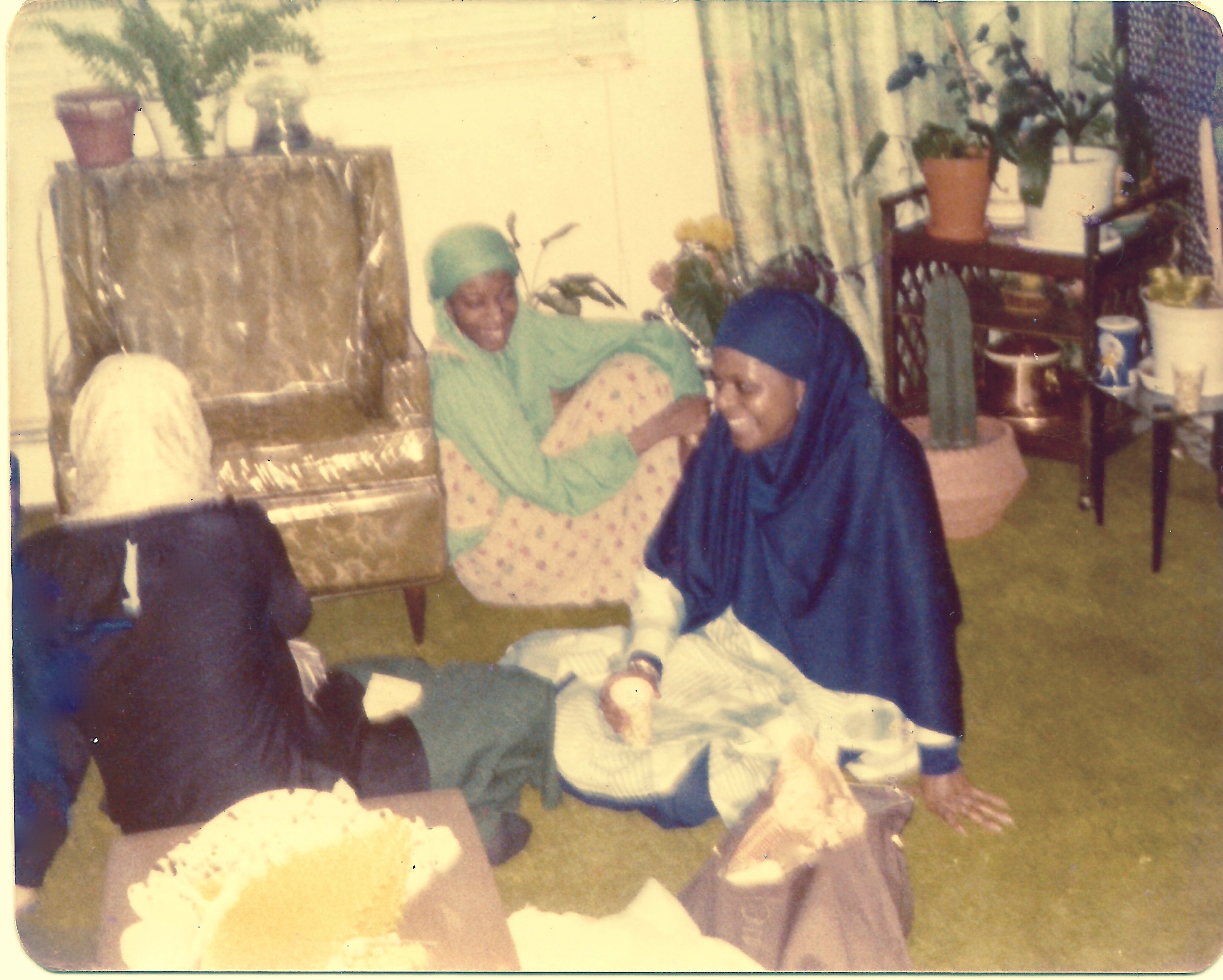 Muslim sisters’ gathering in the 1970s.